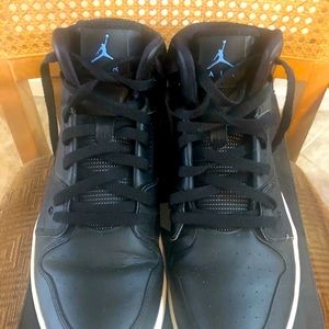 Jordan 1 flight 2. Men’s size 10